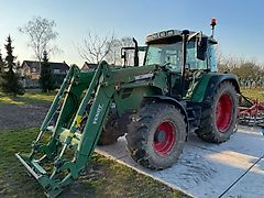 Fendt 312 Vario met Cargo 4X75 voorlader