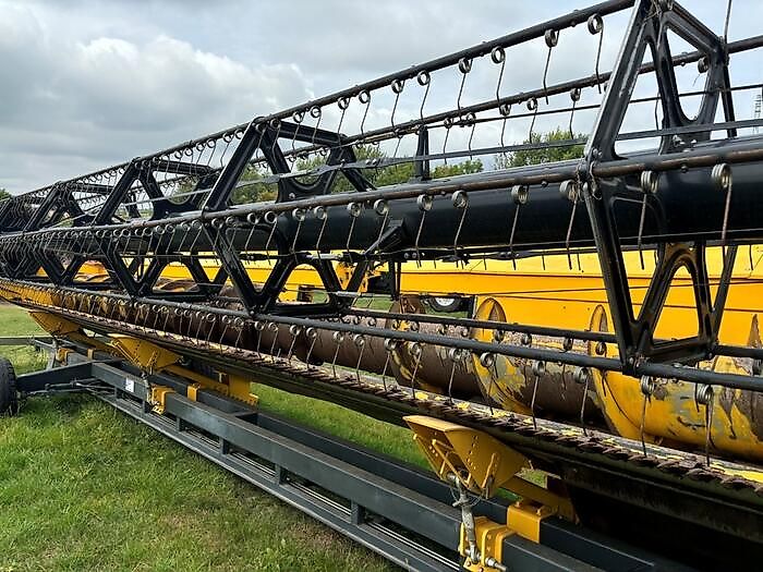 New Holland VARIFEED 12,5 M HD