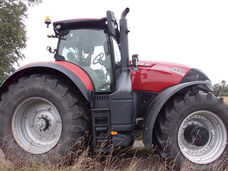 Case IH Optum