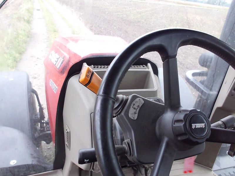 Case IH Optum