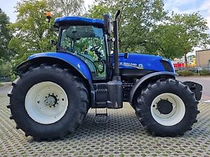 New Holland T7.220 PC New Holland T7.220 PC