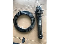 John Deere Bevel Gear (used) - John Deere 6000, 6010