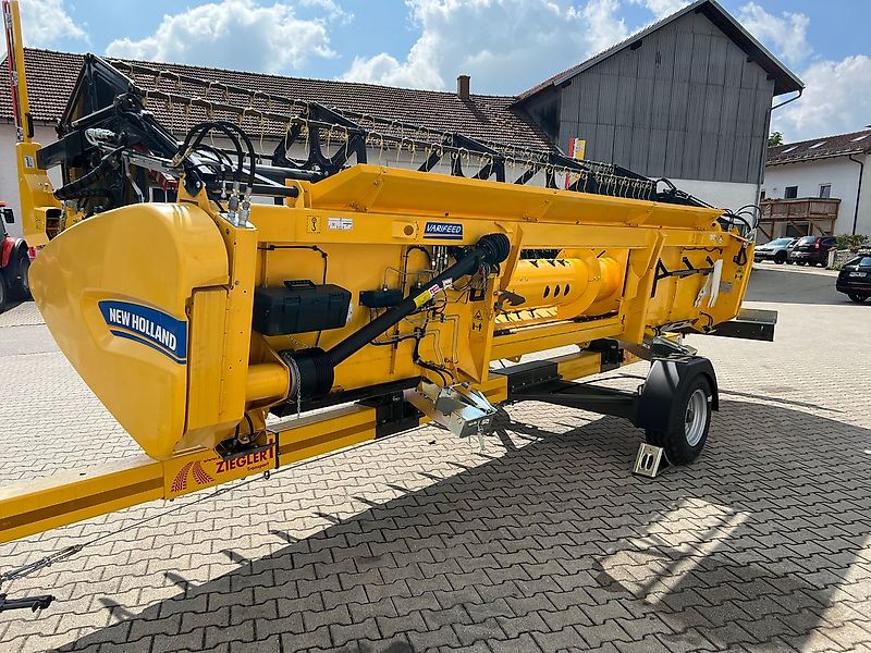 New Holland 760CG Varifeed 6,10m, 20Ft
