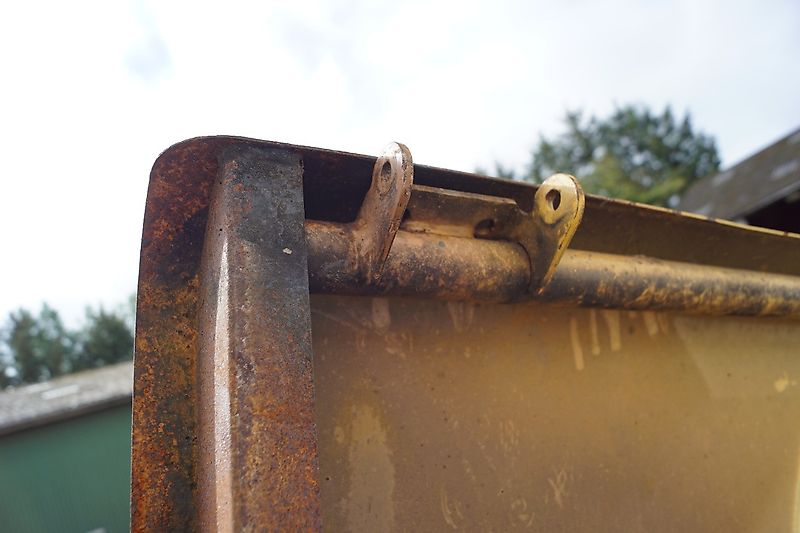 New Holland BB9090 (Spare part/Reservedel/Ersatzteil)