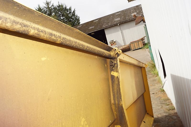 New Holland BB9090 (Spare part/Reservedel/Ersatzteil)