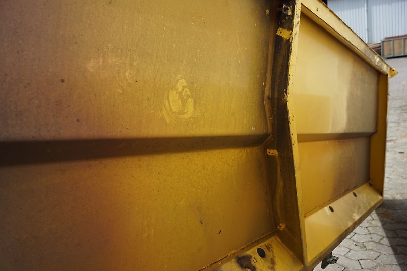 New Holland BB9090 (Spare part/Reservedel/Ersatzteil)