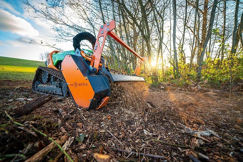 TMC Cancela TLE-125 Hydraulischer Forstmulcher für Mähraupe /Funkraupe