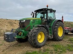 John Deere 6210R