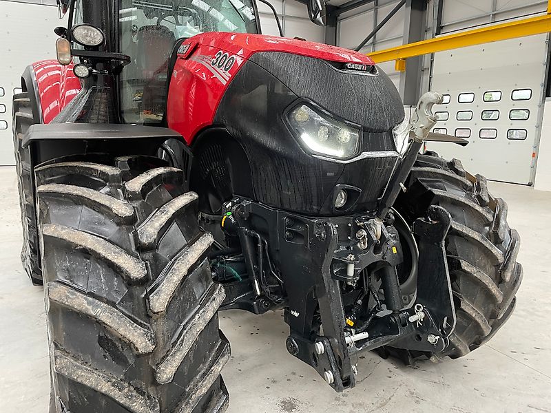 Case IH Optum 300 CVX