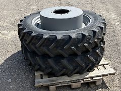 BKT Räder 320/90 R54 + 320/85 R38