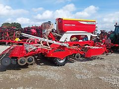 Pöttinger Terrasem R4 Fertilizer