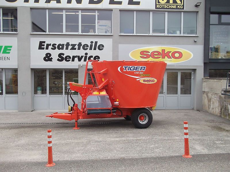 Seko Tiger V1 VMF 90 mit Austragband vorne