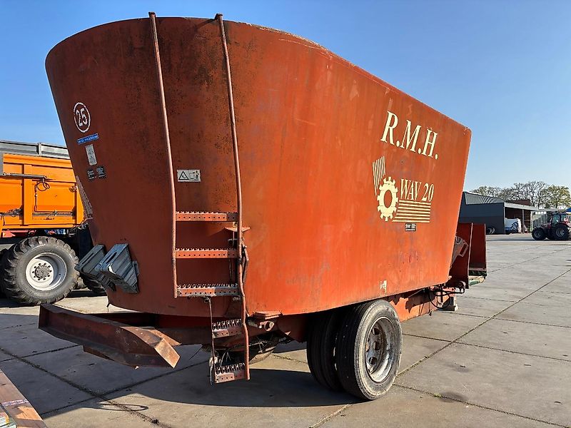 RMH WAV 20 voermengwagen