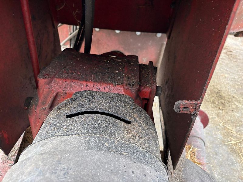 RMH WAV 18 voermengwagen