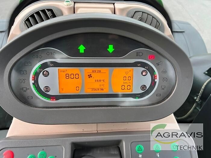 Fendt 828 VARIO S4 Profi Plus