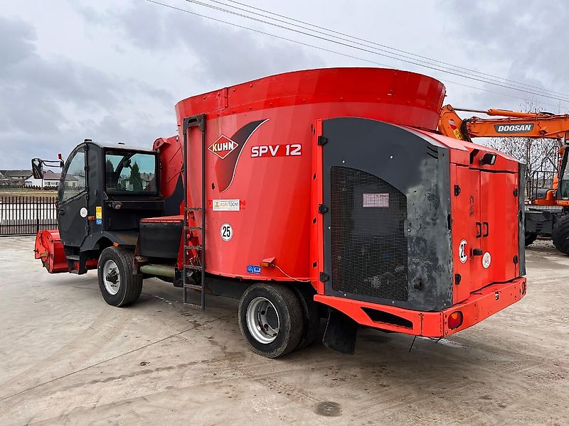 Kuhn SPV 12