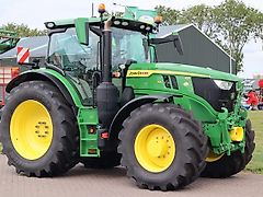 John Deere 6R155 TRAKTOR
