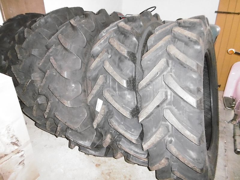 BKT Radial RT 855 NEU Preis pro Stück!