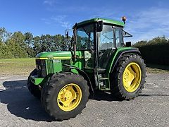 John Deere 6210