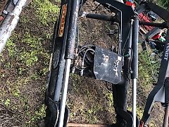 John Deere 6110| 6210 | 6310 | 6410 - Ładowacz Czołowy Stoll (Części zamienne)