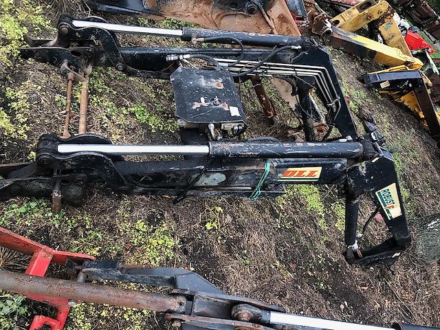 John Deere 6110| 6210 | 6310 | 6410 - Ładowacz Czołowy Stoll (Części zamienne)