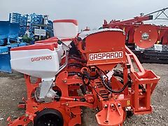 Maschio Mistral 12R *75/70cm +microgranulator cu bazin 30 lt ptr. 2 randuri.+bazine seminte 60 lt + Carucior transport G99559106
