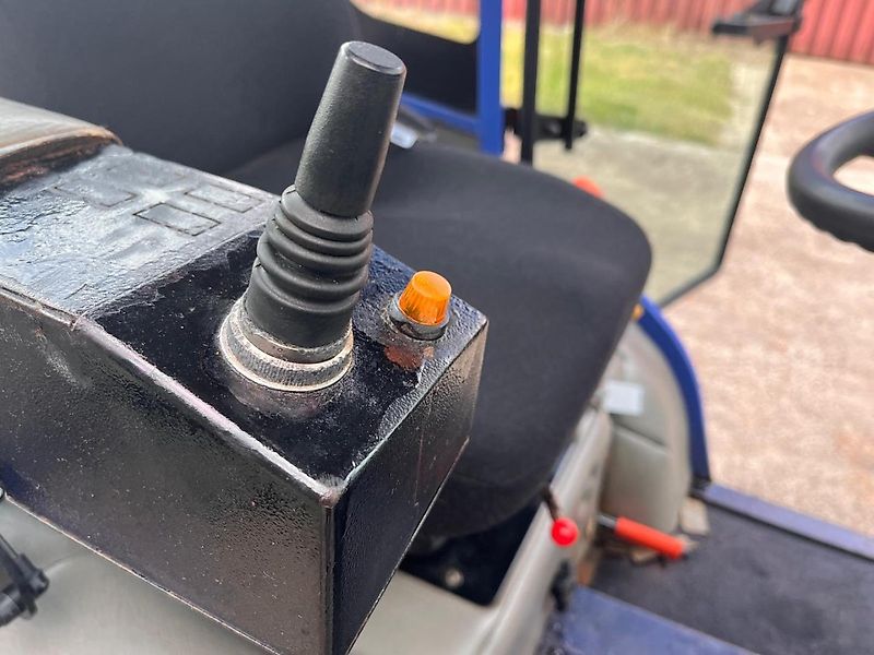 Iseki Iseki TM 3215 AHLK Traktor * Schlepper * Winterdienst