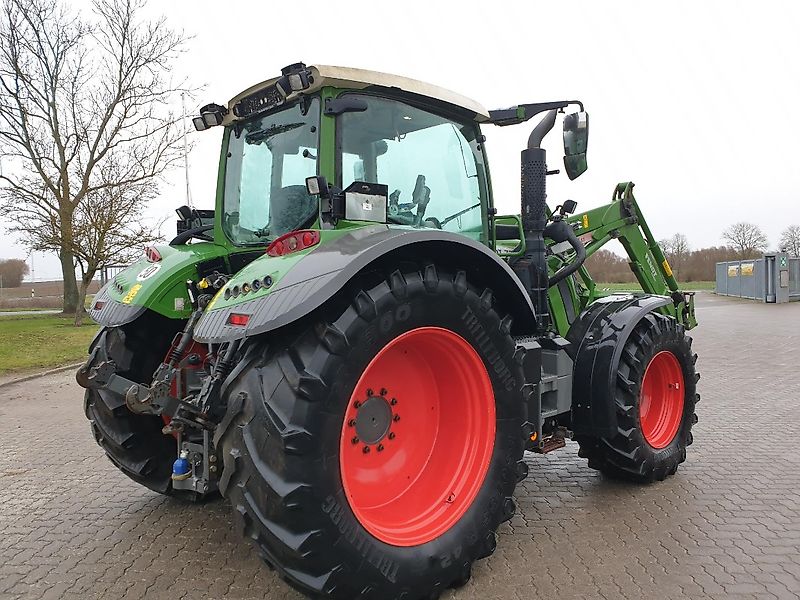 Fendt 720 Vario Power mit Frontlader