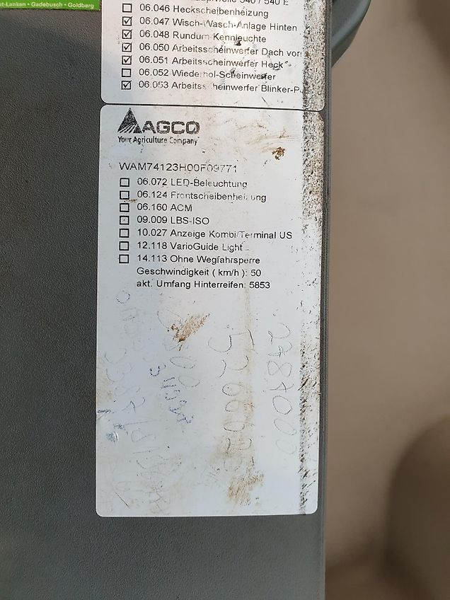 Fendt 720 Vario Power mit Frontlader