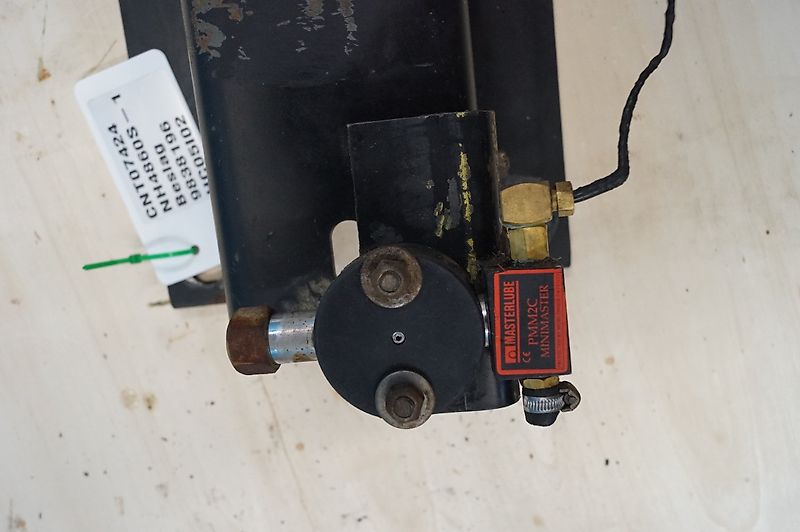 New Holland 4860S (Spare part/Reservedel/Ersatzteil)