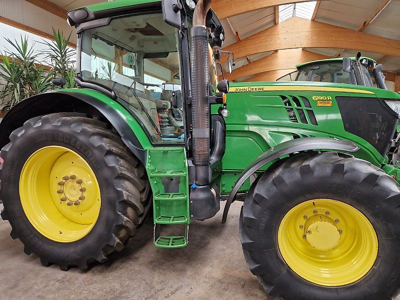 John Deere 6190R