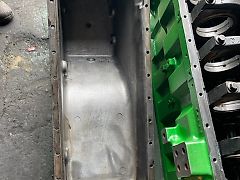 John Deere R519538 / R519542 miska olejowa - 9220 / 9300 / 9400 / 9430 / 9520 / 9630 / 7500 (Części zamienne)