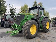 John Deere 7230R