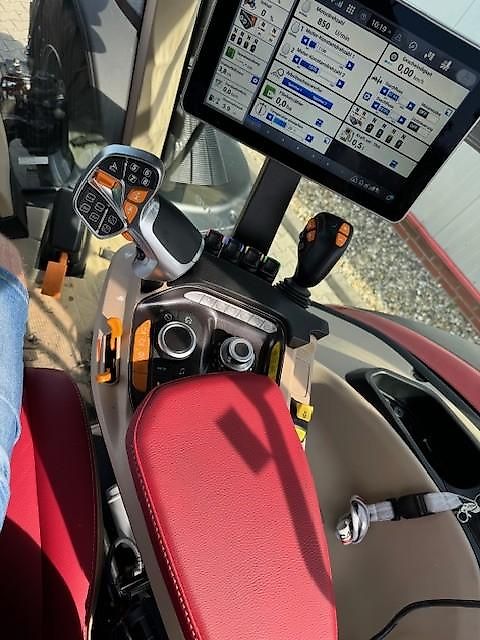 Case IH Optum 300 CVX DRIVE AFS neuwertig