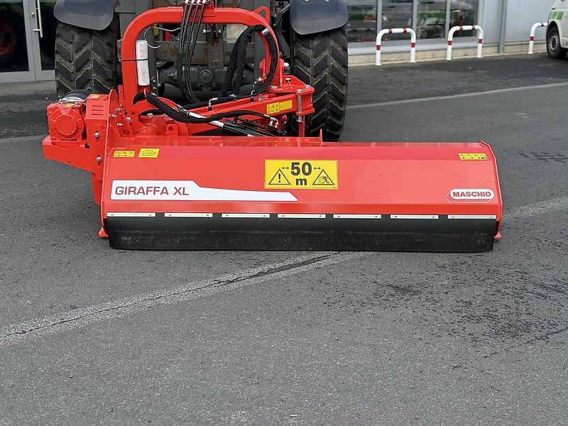 Maschio GIRAFFA XL 210 SE