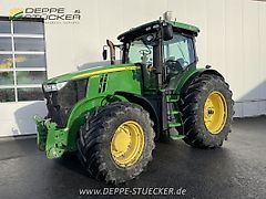 John Deere 7215R mit Zwillingsrädern