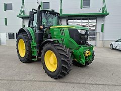 John Deere 6195M