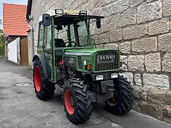 Fendt 260 VA Traktor Schmalspurtraktor Allrad Traktor Kabine Schmalspur Obstbau Weinbau