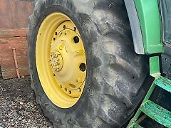 John Deere 7700 , 7800 , 7710 , 7810 koła opony felgi Goodyear 20.8 r42 , (Części zamienne)