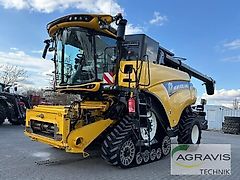 New Holland CR 8.90 RAUPE