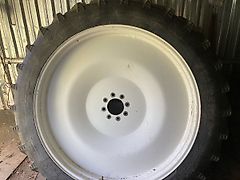 Case Steyr 270/95R48 270/95R32