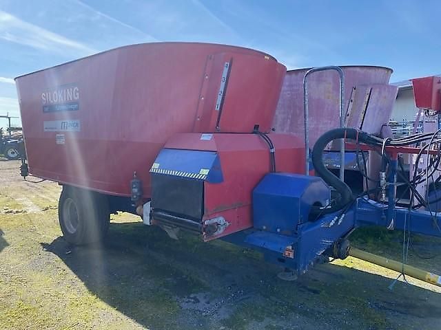Siloking Vertikal Futtermischwagen 14m3 DUO