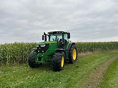 John Deere John Deere 6215R