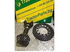 John Deere PINION SHAFT (used) - John Deere 7010