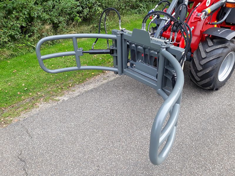 Bressel und Lade B 30 Euro