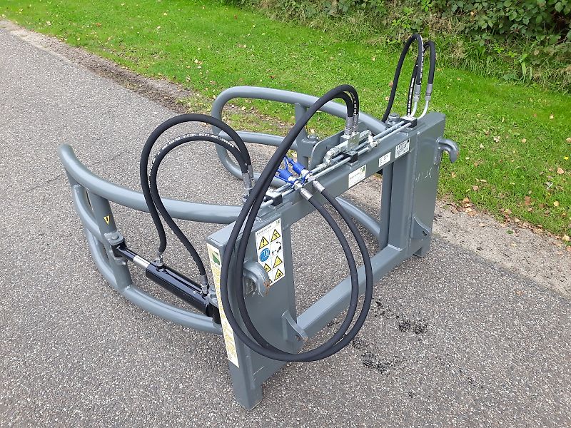 Bressel und Lade B 30 Euro