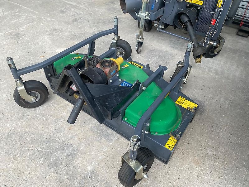 Matev CLS 650 H Hochentleerung mit MOW FM 140 Mähwerk