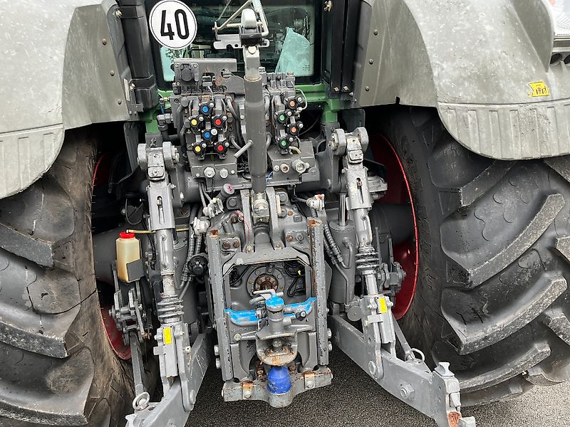Fendt 824 VARIO PROFI, Lenksystem