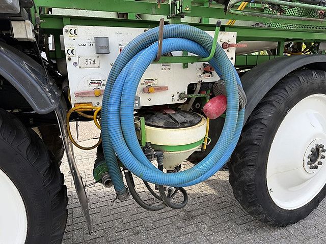 CHD Z2524 Zelfrijdende Veldspuit