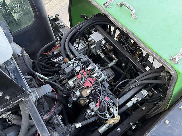 CHD Z2524 Zelfrijdende Veldspuit